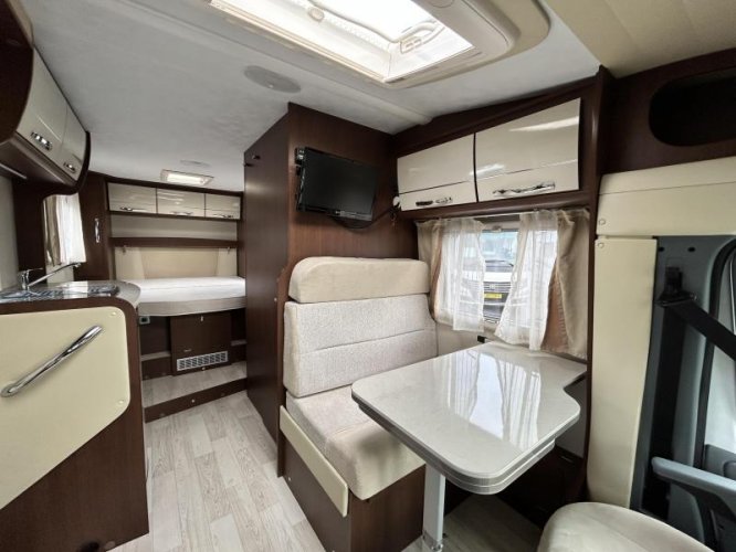 CI Elliot P queensbed/19.000km/2014  foto: 12