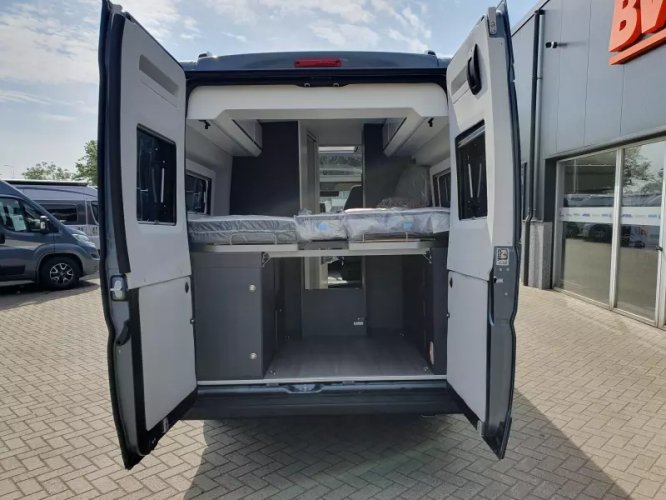 Adria Twin Supreme 640 SLB Direct leverbaar  foto: 12