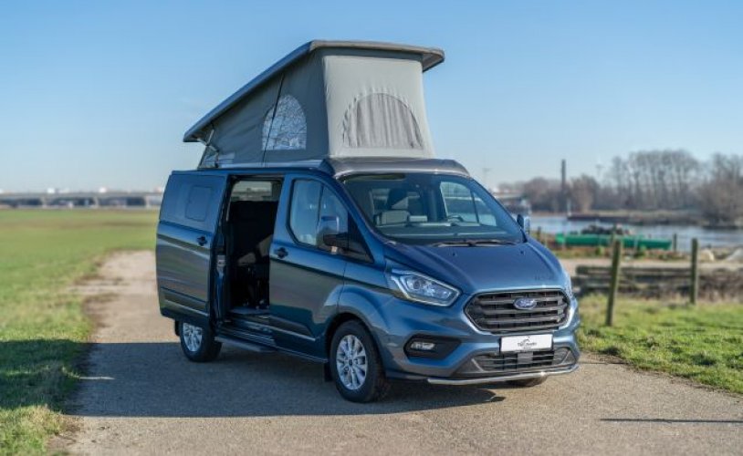 Ford 4 pers. Rent a Ford camper in Arnhem? From € 115 pd - Goboony photo: 0