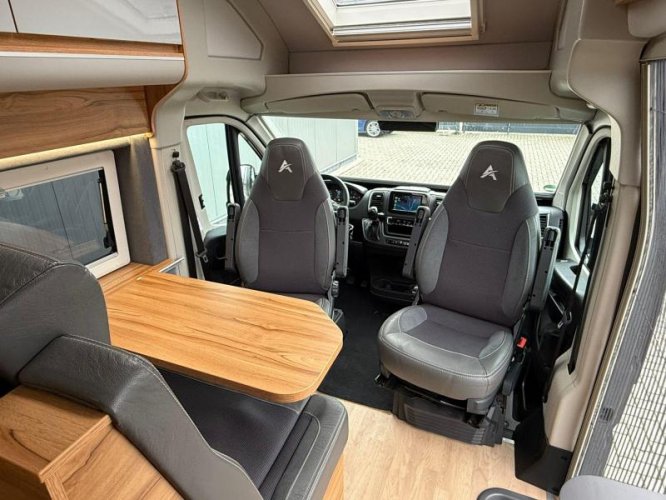 Affinity Camper Van 250 2 - 160PK Automaat Kabe  foto: 6