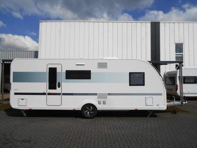 Adria Adora 613 PK Nu met €4000,- korting!  foto: 1