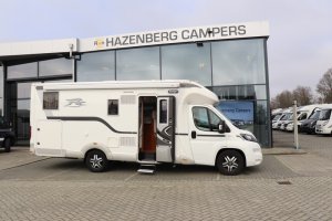 Goed uitgeruste Laika Ecovip 409 Hymer vlakke vloer luchtvering heavy chassis enkele bedden (79 