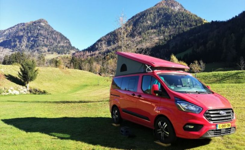 Ford 4 pers. Rent a Ford camper in Maarsbergen? From € 88 pd - Goboony photo: 1