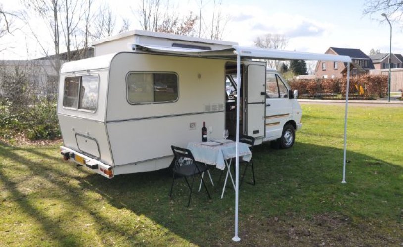 Rapido 3 pers. Rent a Rapido motorhome in Aarle-Rixtel? From € 53 pd - Goboony photo: 1
