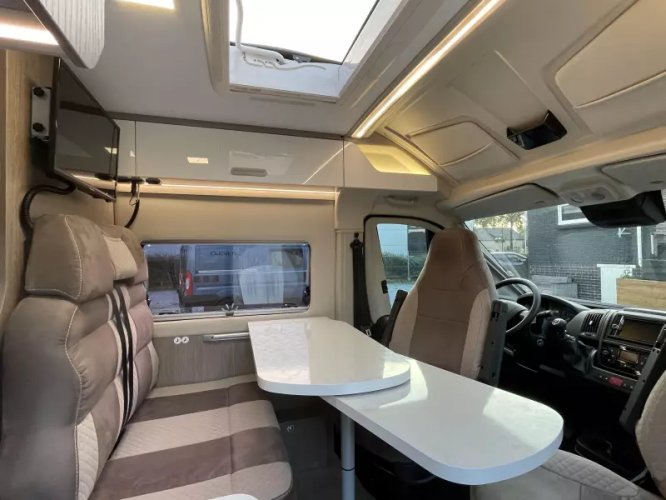 Chausson V697 VIP Enkele Bedden  foto: 22