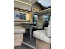 Adria Matrix Plus 670 SL -lengtebedden en hefbed  foto: 13