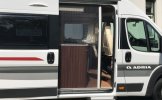 Adria Mobil 2 pers. Vous souhaitez louer un camping-car Adria Mobil à Westervoort ? À partir de 156 € pd - Goboony photo : 4