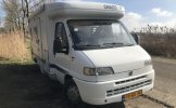 Chausson 4 pers. Chausson camper huren in Beesel? Vanaf € 116 p.d. - Goboony foto: 1