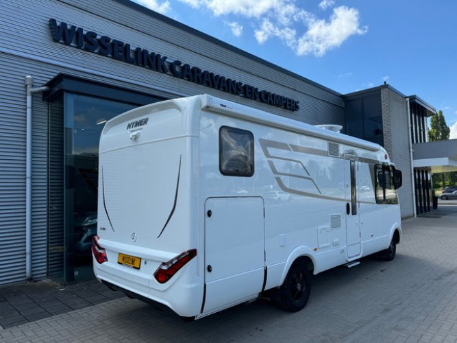 Hymer BMC I 680 White-Line MERCEDES 170PK AUT. LUXE 1E EIG.