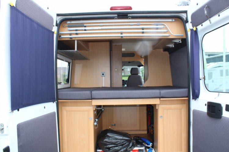 TJL Fiat 2.2 MultiJet, Buscamper, Dwars-bed, Trekhaak, Luifel, etc. camper – inbouw 2011, Bj. 2007 Marum foto: 7