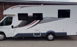 Roller Team 4 pers. Want to rent a Roller Team camper in Vriezenveen? From €152 p.d. - Goboony