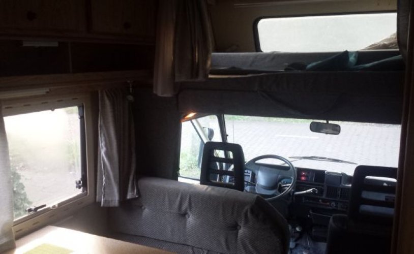Eura Mobil 4 pers. Rent an Eura Mobil motorhome in Delft? From € 73 pd - Goboony photo: 1