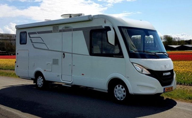 Hymer 4 pers. Rent a Hymer motorhome in Noordwijkerhout? From € 170 pd - Goboony photo: 0