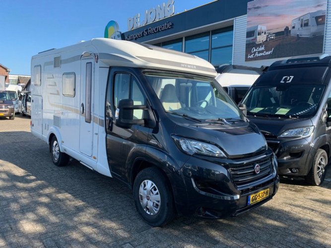 Hymer Exsis T 474 Holland Edtion Fiat Ducato 150 PK foto: 1