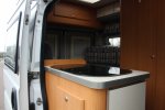 Weinsberg Cosmos, Kleine bus-camper, 2.0 L. 105 PK, achter zit/bed, Wc, Bj.2010 Marum Groningen foto: 18