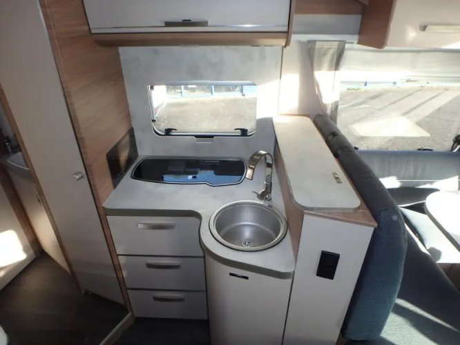 Knaus L!ve Wave 650 MF Nederlands met Historie  foto: 17