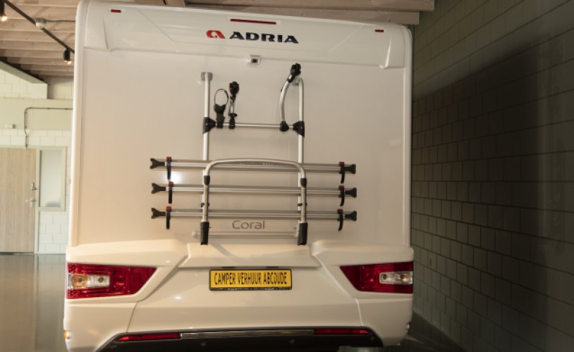 Adria Mobil 2 pers. Adria Mobil camper huren in Amsterdam? Vanaf € 167 p.d. - Goboony