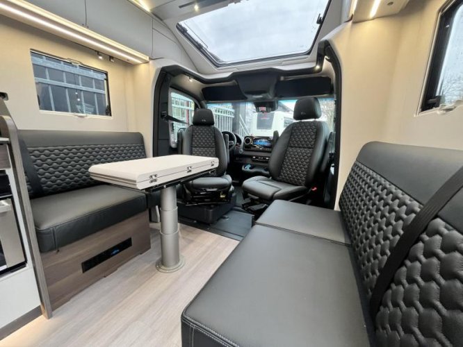 Adria Coral Supreme MB 670 DL Mercedes-Benz  foto: 8