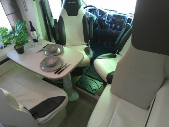 Chausson Welcome 718 XLB zonnepanelen  foto: 1