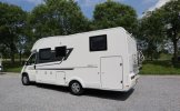 Adria Mobil 4 pers. Rent Adria Mobil motorhome in Amsterdam? From € 157 pd - Goboony photo: 2