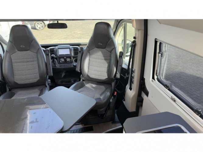 Adria Twin Supreme 640 SLB 9 Traps Automaat foto: 8