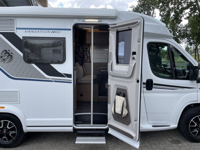 KNAUS SUN Ti 650 MEG ENKELE BEDDEN DAKAIRCO ZONNEPANEEL VOLAUTOMATISCHE SCHOTEL FIAT DUCATO III EURO6-D 