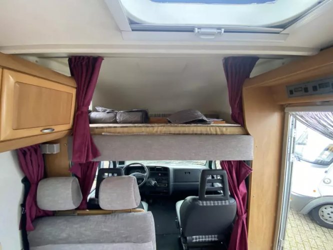 Hymer Camp 644 G 6 pers camera  foto: 9