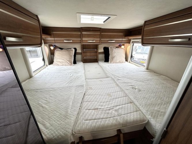 Hymer Exsis-I 474 enkele-bedden/automaat  foto: 18