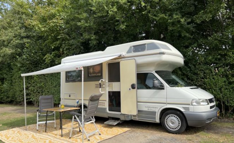Karmann 3 pers. Rent a Karmann motorhome in Helmond? From € 99 pd - Goboony photo: 0