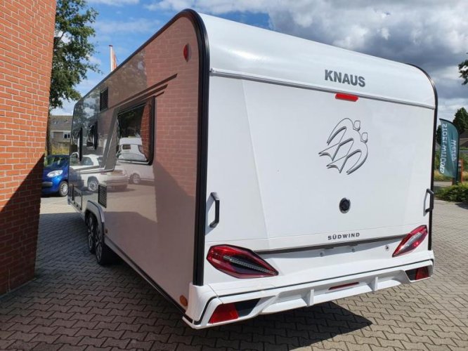 Knaus Sudwind 60 Years 650 UX 