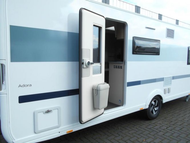 Adria Adora 613 PK Nu met €4000,- korting!  foto: 6