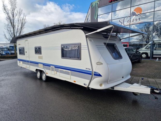 Hobby Prestige 720 UML 720 enkele bedden  foto: 1