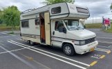 Peugeot 5 pers. Rent a Peugeot camper in Sliedrecht? From € 61 pd - Goboony photo: 1