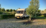 Frankia 4 pers. Rent a Frankia motorhome in Gendt? From € 73 pd - Goboony photo: 2