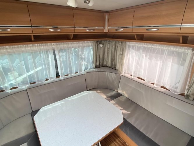 Dethleffs Emotion 595 VIP Bronze airco voortent  foto: 20