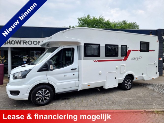 Ford Roller Team LUXE 170pk Automaat | QUEENSBED + ELECTR. HEFBED | ZEER NETTE STAAT! hoofdfoto: 1