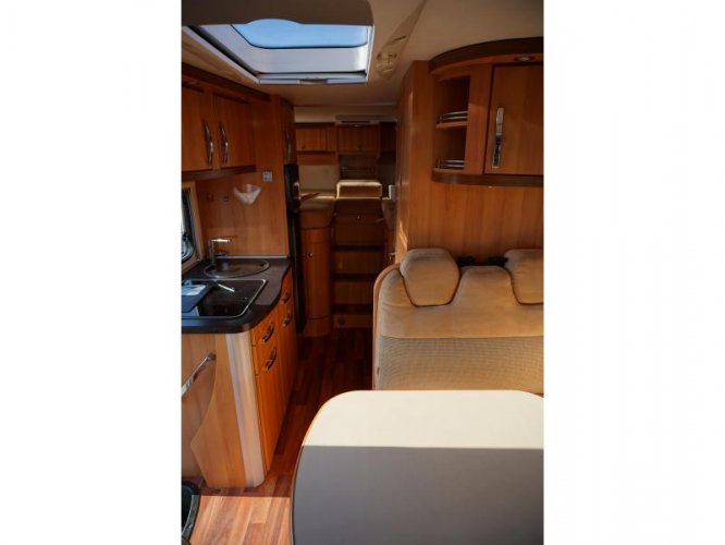 Hymer Tramp T674 CL Schotel+tv/Maxfann/Camera  foto: 7