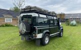 Land Rover 4 pers. Louer un camping-car Land Rover à Weesp ? À partir de 125 € pd - Goboony photo : 4