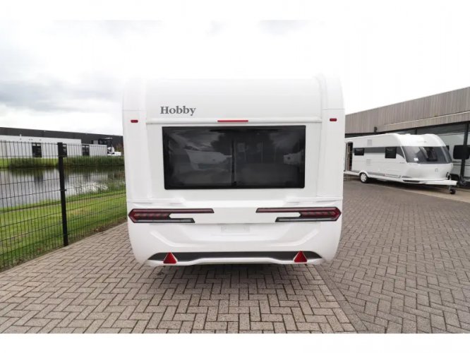 Hobby De Luxe 540 UL Model 2025 | 1750Kg | 179 