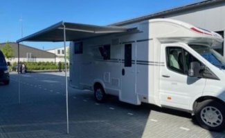 Ford 5 pers. Rent a Ford camper in Ospel? From €121 pd - Goboony