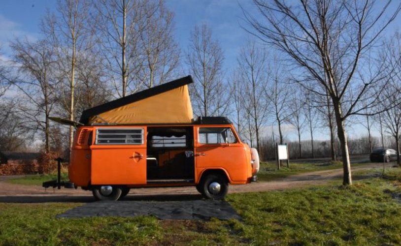 Volkswagen 5 pers. Volkswagen camper huren in Liempde? Vanaf € 149 p.d. - Goboony foto: 0