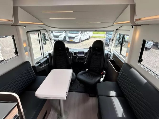 Adria Sonic Supreme 700 DL Actie Leer Alde AR camera  foto: 10