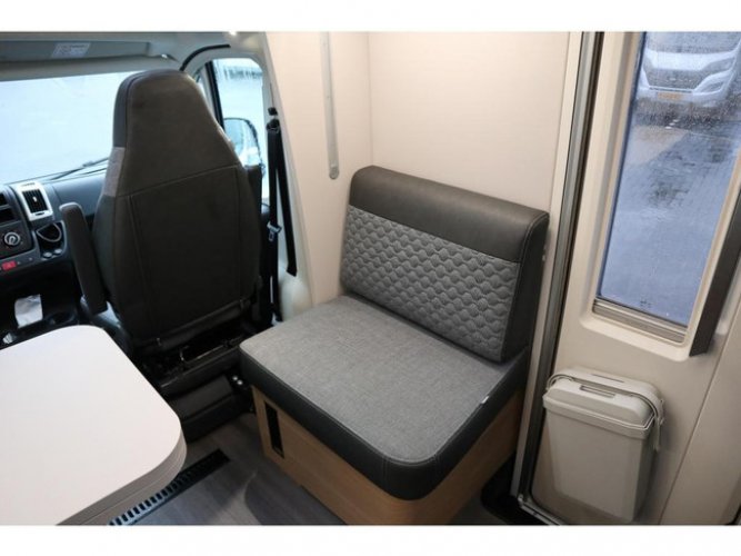 Adria Matrix 670 SL 165 PK Heavy chassis foto: 7