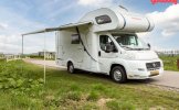 Dethleffs 4 pers. Rent a Dethleffs motorhome in Bleskensgraaf? From € 115 pd - Goboony photo: 1
