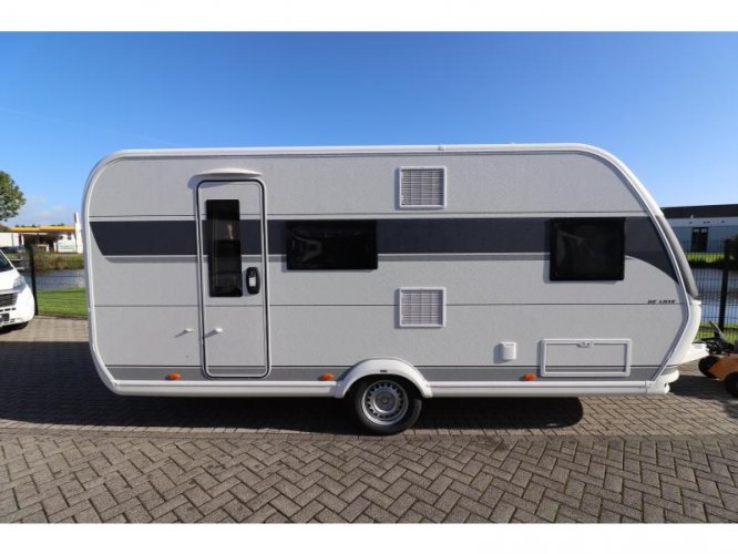 Hobby De Luxe 490 KMF Model 2025 | 1750Kg | 542 