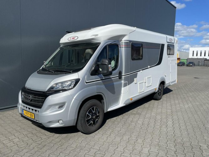 LMC V646 Breezer Automaat | 2 enkele bedden 80X193 |Airco | foto: 10