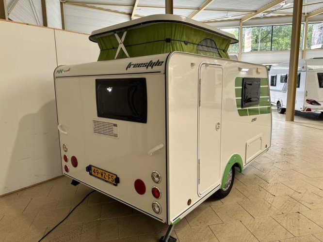 Trigano Mini Freestyle 290 lichtgewicht / voortent 