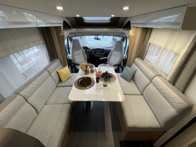 Adria Matrix 600 DT XXL HEFBED UNIEKE INDELING! 6.89M! foto: 1