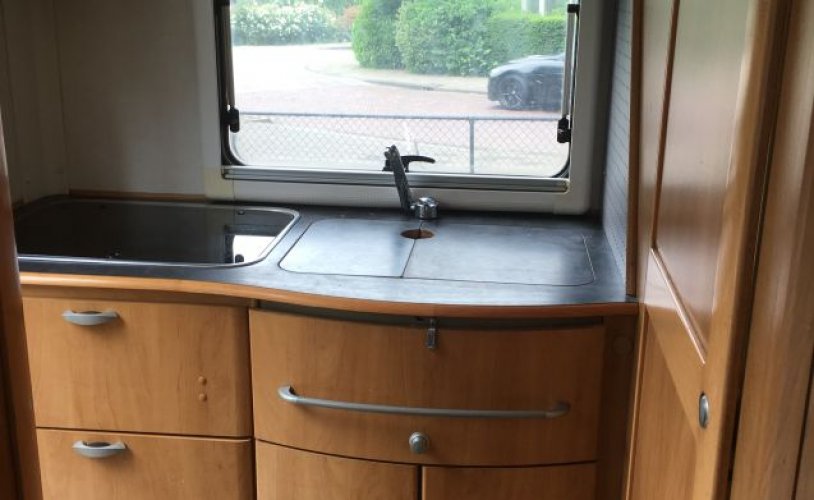 Hymer 3 Pers. Hymer-Wohnmobil in Beverwijk mieten? Ab 79 € pro Tag – Goboony-Foto: 1