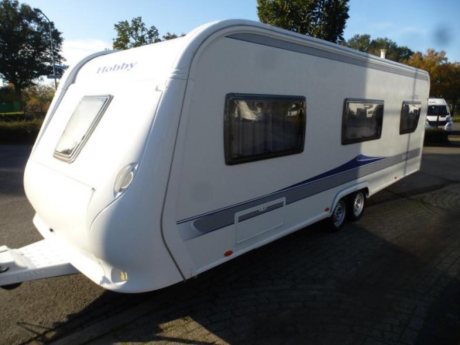 Hobby Prestige 650 UMFE inclusief voortent 